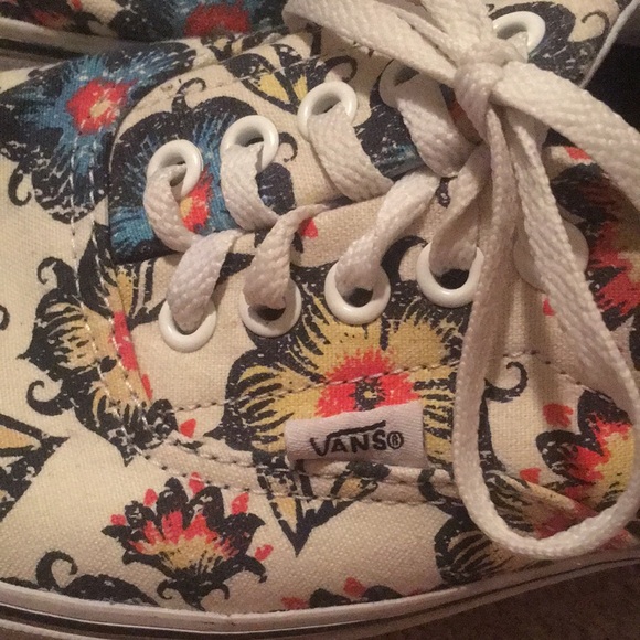 Vans | Floral Sneakers - Picture 4 of 9